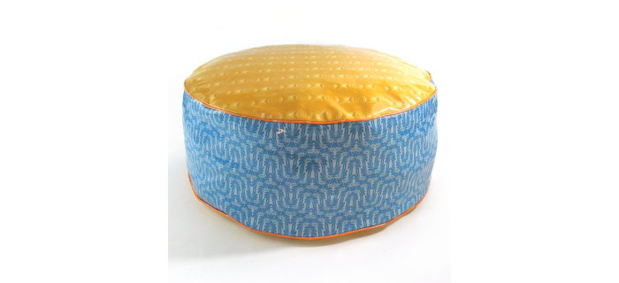 Pouf grande taille beige et bleu