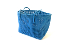Panier plastique recyclé bleu turquoise